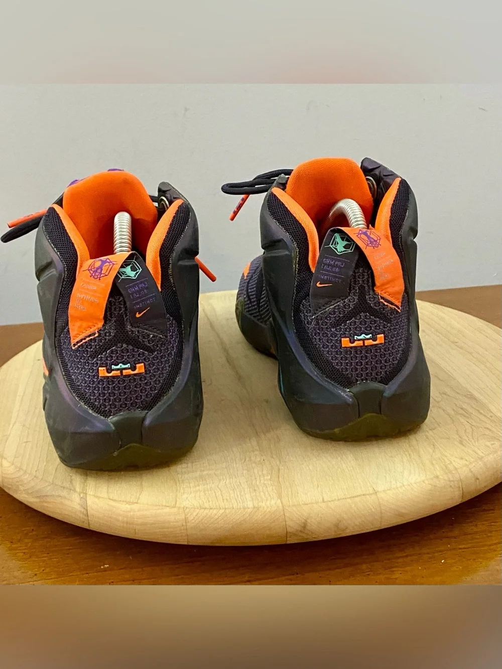 Nike LeBron 12 XII Instinct GS‎ Purple Orange Basketball Shoes 685181-500 Sz 7Y